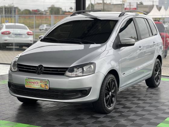 VOLKSWAGEN SPACEFOX 1.6 MI TREND 8V FLEX 4P MANUAL VOLKSWAGEN SPACEFOX 1.6 MI TREND 8V FLEX 4P MANUAL